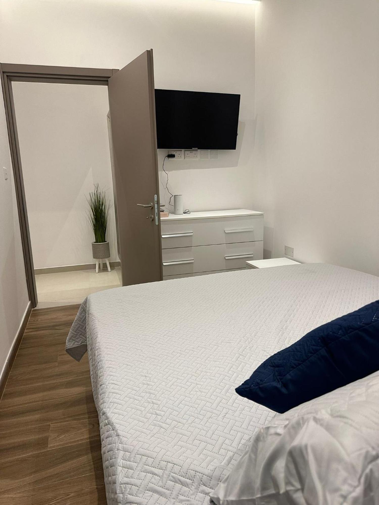 Acacia Avenue Apartments Is-Swieqi Buitenkant foto
